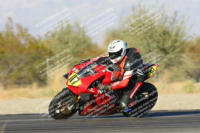 media/Dec-07-2024-CVMA (Sat) [[21c5f1ef85]]/Race 11-Amateur Supersport Open/